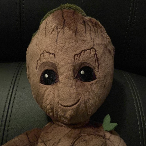 **Rare** Adorable young Groot from Marvel Guardians of the Galaxy - Picture 4 of 16
